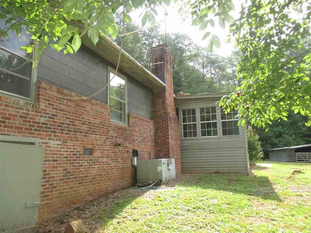 968 Latham Road Easley, SC 29640 - Photo 8 of 21 Gallery Image 8