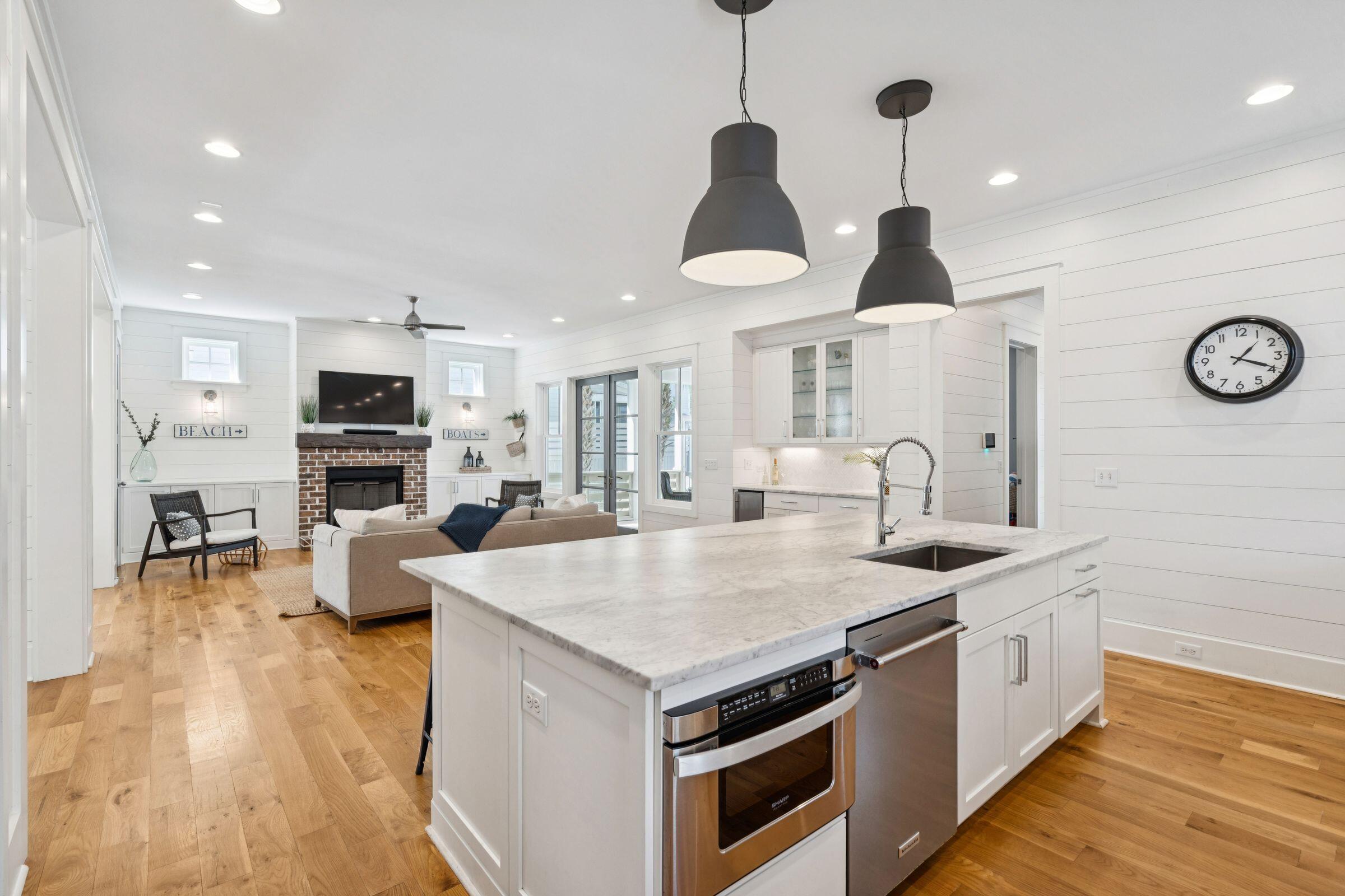 101 Ellis Street Mount Pleasant, SC 29464 - Photo 28 of 79 101EllisSt-KeenEyeMarketing-040