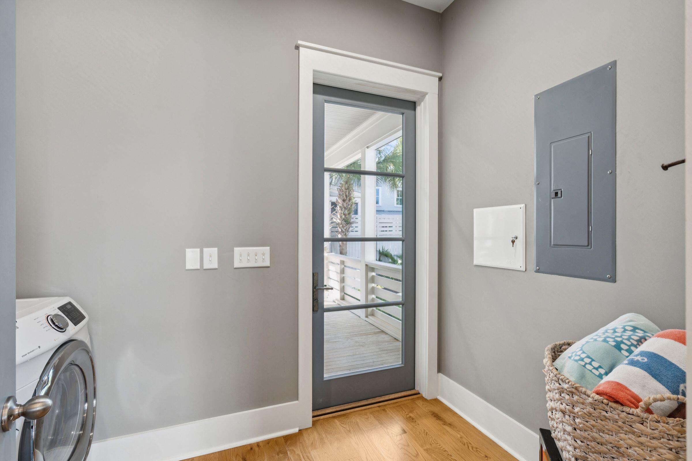 101 Ellis Street Mount Pleasant, SC 29464 - Photo 34 of 79 101EllisSt-KeenEyeMarketing-046