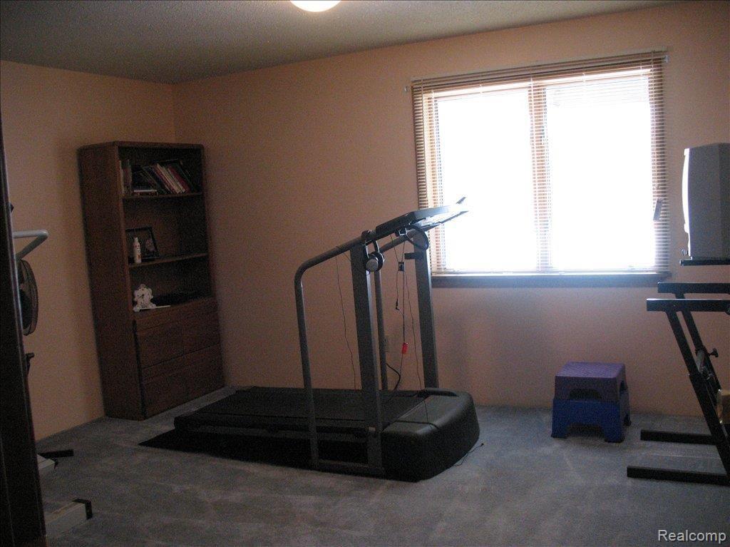 4619 Gregory Road Goodrich, MI 48438 - Photo 18 of 19 Bsmr Bedroom