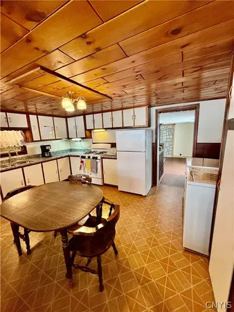 $189,500 | 120 Edwards Road, Lacona, NY 13083