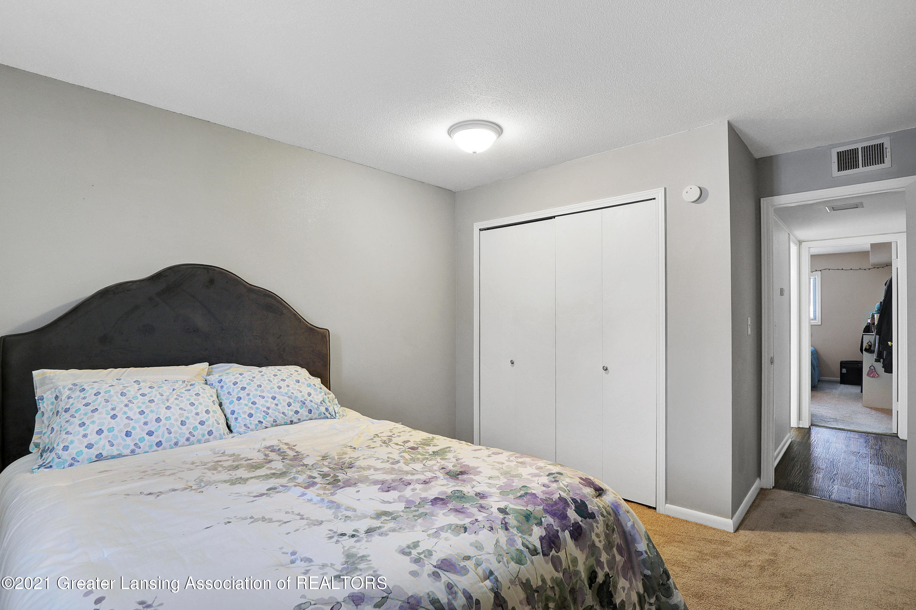 4809 Gull Road, Unit 20 Lansing, MI 48917 - Photo 12 of 20 9I3A3178