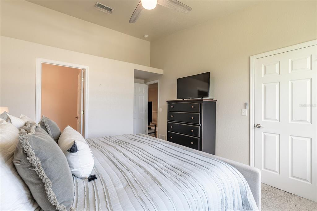 830 Airport Road, Unit 507 Port Orange, FL 32128 - Photo 4 of 35