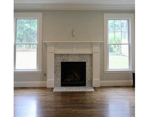 72 Hemlock Street Needham, MA 02492 - Photo 8 of 23