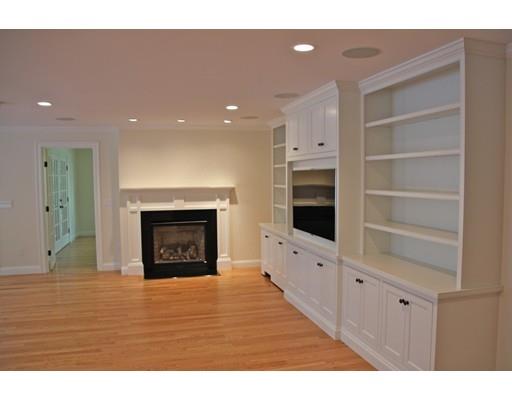 72 Hemlock Street Needham, MA 02492 - Photo 10 of 23