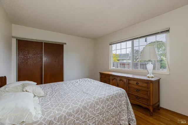 $825,000 | 533 Albert Way, Petaluma, CA 94954