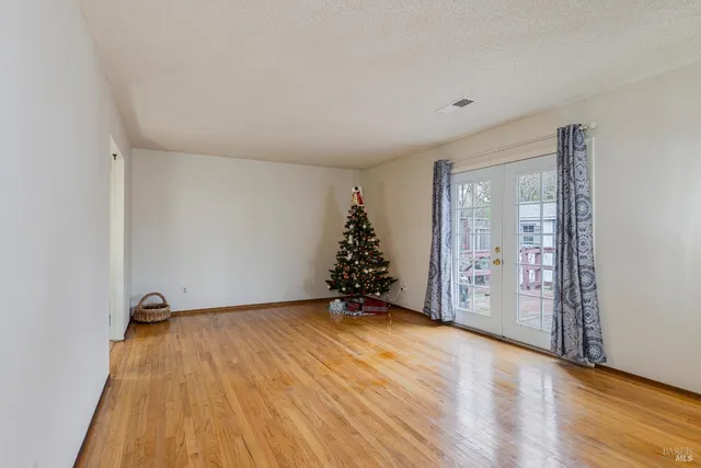 $825,000 | 533 Albert Way, Petaluma, CA 94954