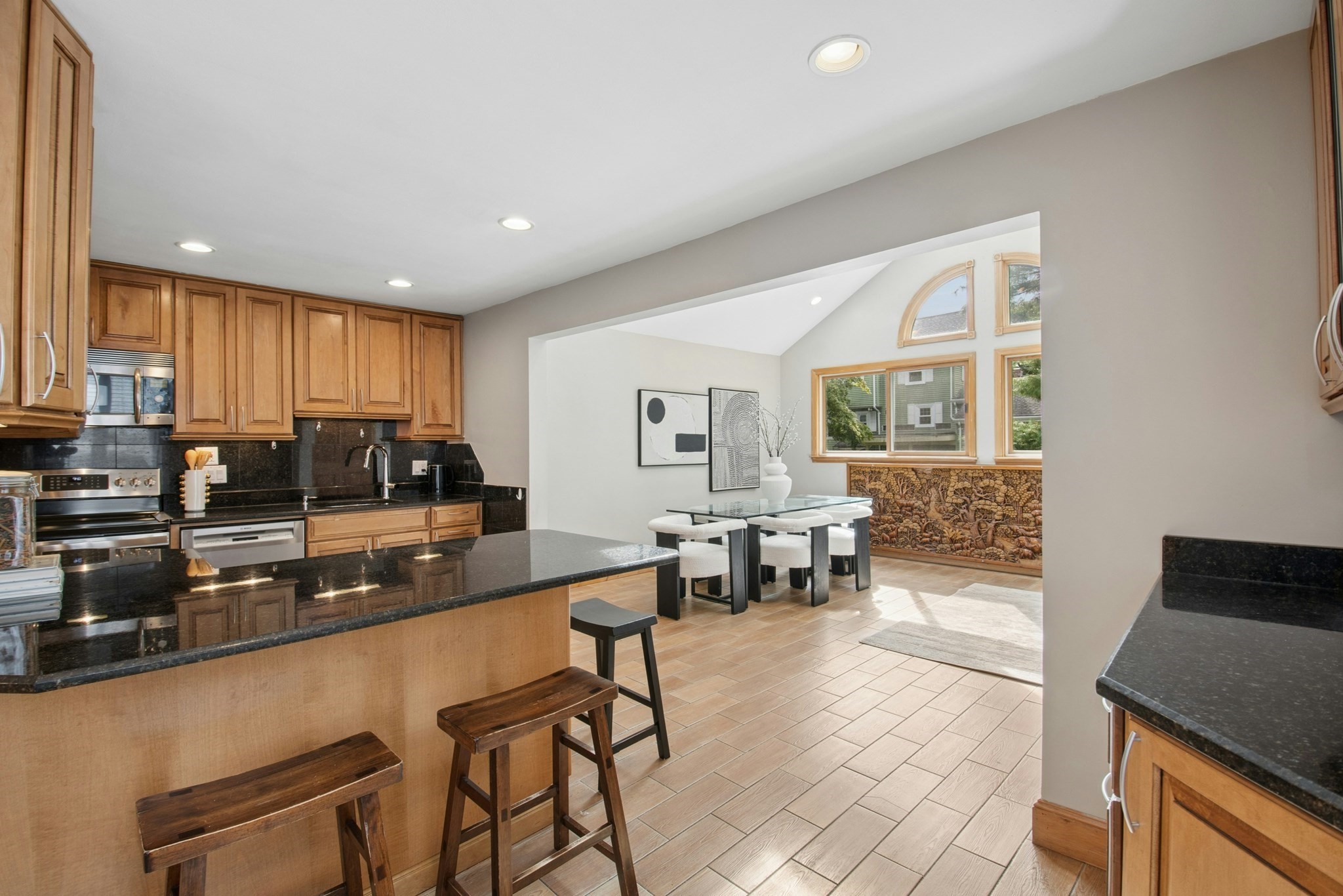 22 Westlund Road Belmont, MA 02478 - Photo 8 of 42 Gallery Image 8