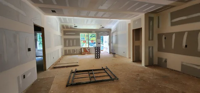 $325,000 | 221 Cub Cove Drive, Walhalla, SC 29691