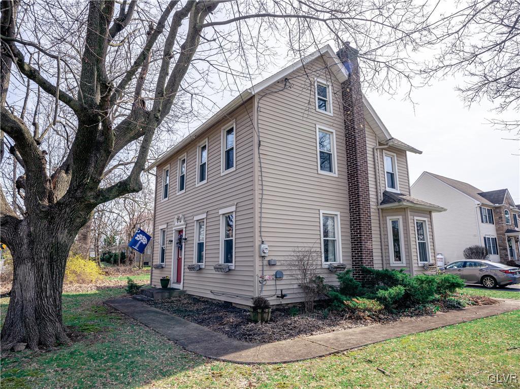 3002 Oakland Road Bethlehem, PA 18020 - Photo 3 of 34 Gallery Image 3