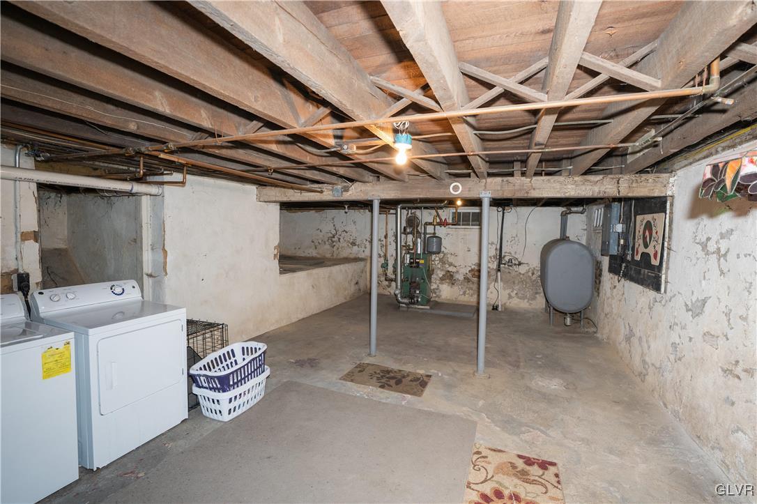 3002 Oakland Road Bethlehem, PA 18020 - Photo 33 of 34 Gallery Image 33