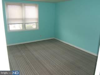 245 Barclay Road Upper Darby, PA 19082 - Photo 4 of 6
