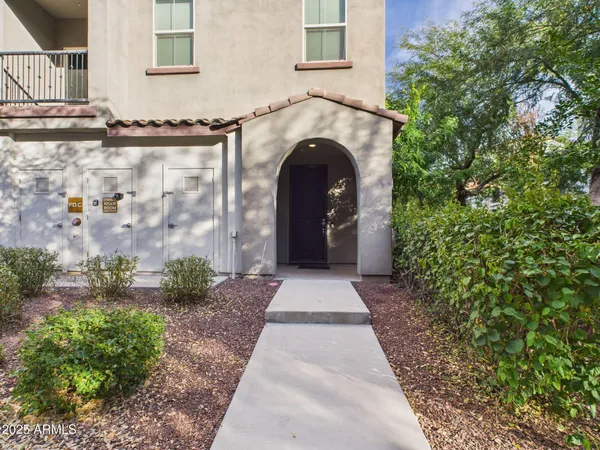 $348,000 | 2335 East Hidalgo Avenue, Phoenix, AZ 85040