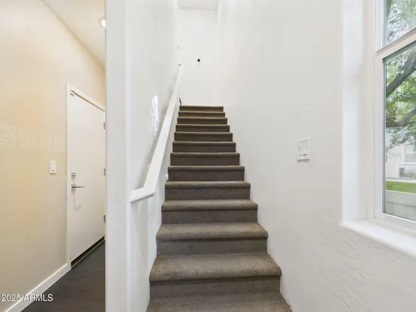 $348,000 | 2335 East Hidalgo Avenue, Phoenix, AZ 85040