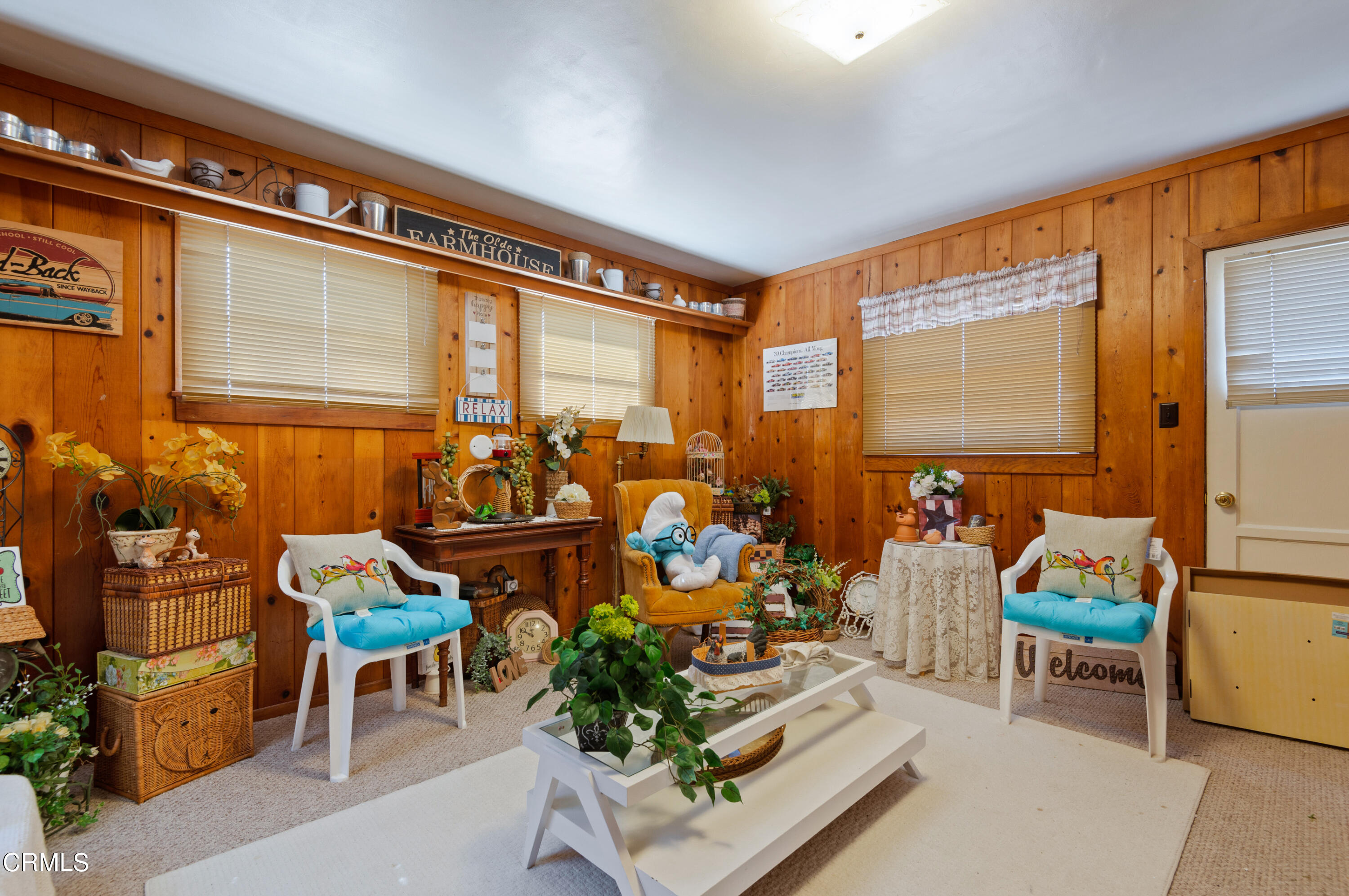 1602 Teal Club Road Oxnard, CA 93030 - Photo 17 of 30 a living room filled with furniture