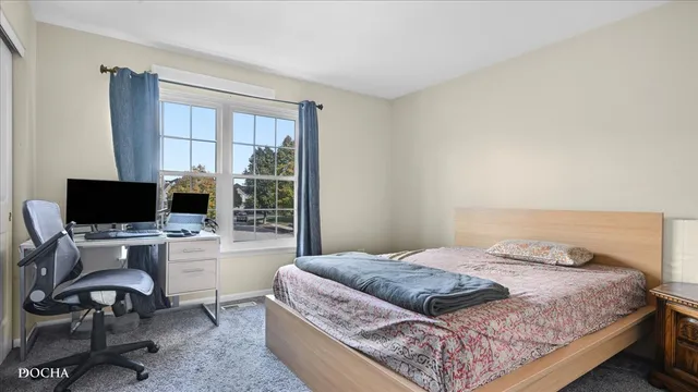 $2,500 | 480 Vaughn Circle, Aurora, IL 60502