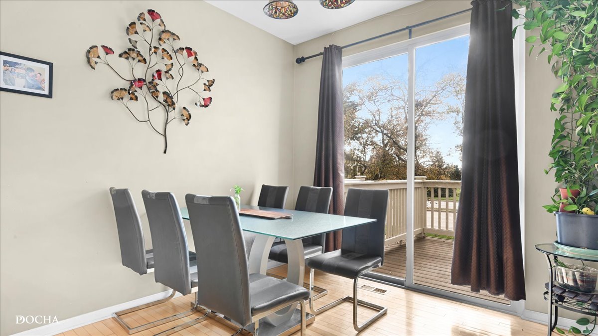 480 Vaughn Circle Aurora, IL 60502 - Photo 4 of 21