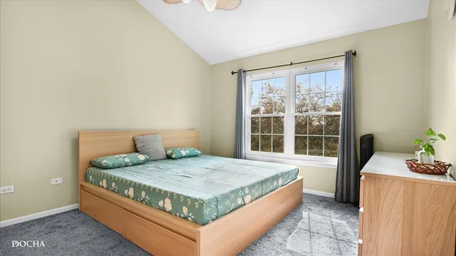 $2,500 | 480 Vaughn Circle, Aurora, IL 60502