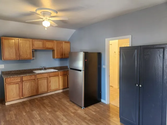 $300,000 | 106 West Comanche Avenue, Shabbona, IL 60550