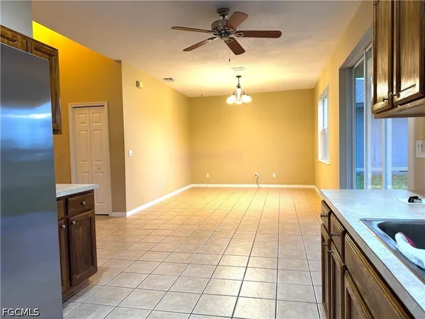 $2,300 | 117 Shadow Lakes Drive, Lehigh Acres, FL 33974