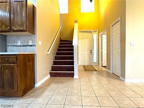 $2,300 | 117 Shadow Lakes Drive, Lehigh Acres, FL 33974