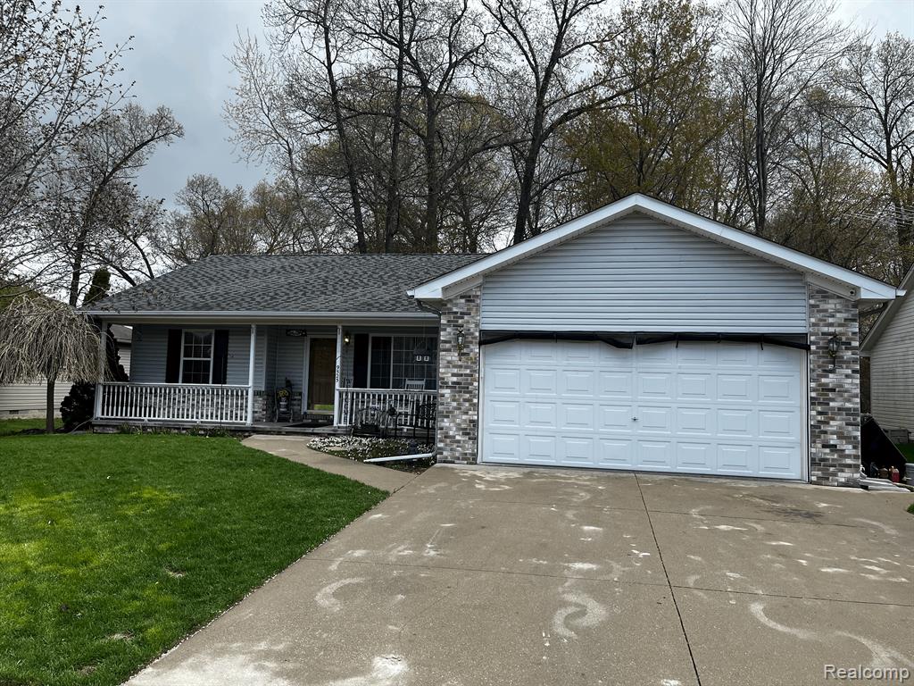 9525 Rachel Road Algonac, MI 48001 - Photo 4 of 48