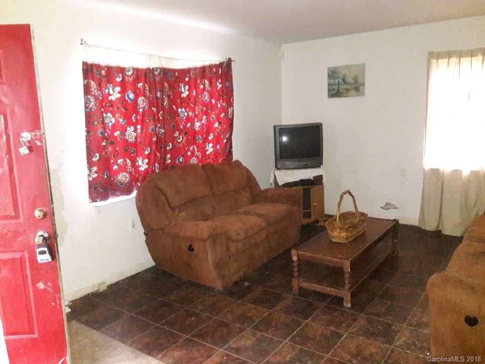 4115 Tillman Road Charlotte, NC 28208 - Photo 10 of 11 Gallery Image 10