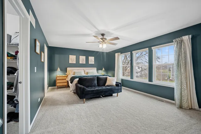 $380,000 | 359 Copper Springs Lane, Elgin, IL 60124