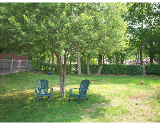 20 Elizabeth Road Billerica, MA 01821 - Photo 4 of 11 a view of a park with large trees