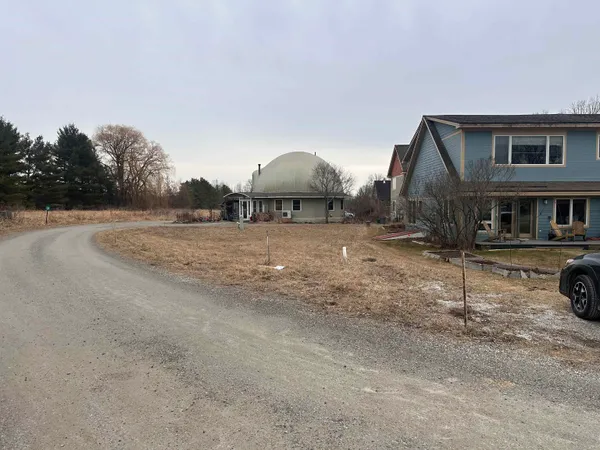 $110,500 | 9 Common Way, Charlotte, VT 05445