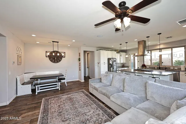 $865,000 | 4706 South Curie Way, Mesa, AZ 85212