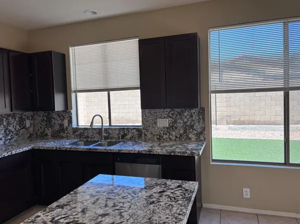 $2,799 | 2720 East Hulet Drive, Chandler, AZ 85225