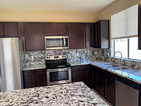 $2,799 | 2720 East Hulet Drive, Chandler, AZ 85225