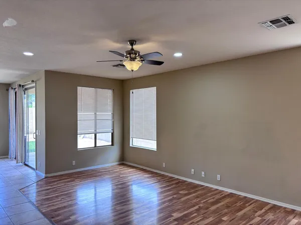 $2,699 | 2720 East Hulet Drive, Chandler, AZ 85225