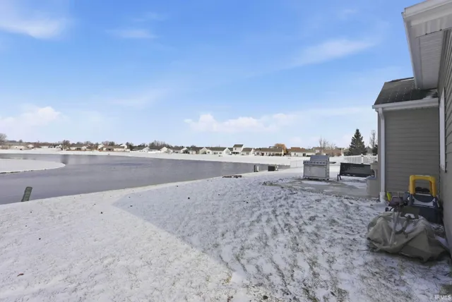 $279,900 | 922 Honey Willow Boulevard, Huntertown, IN 46748