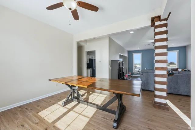 $279,900 | 922 Honey Willow Boulevard, Huntertown, IN 46748