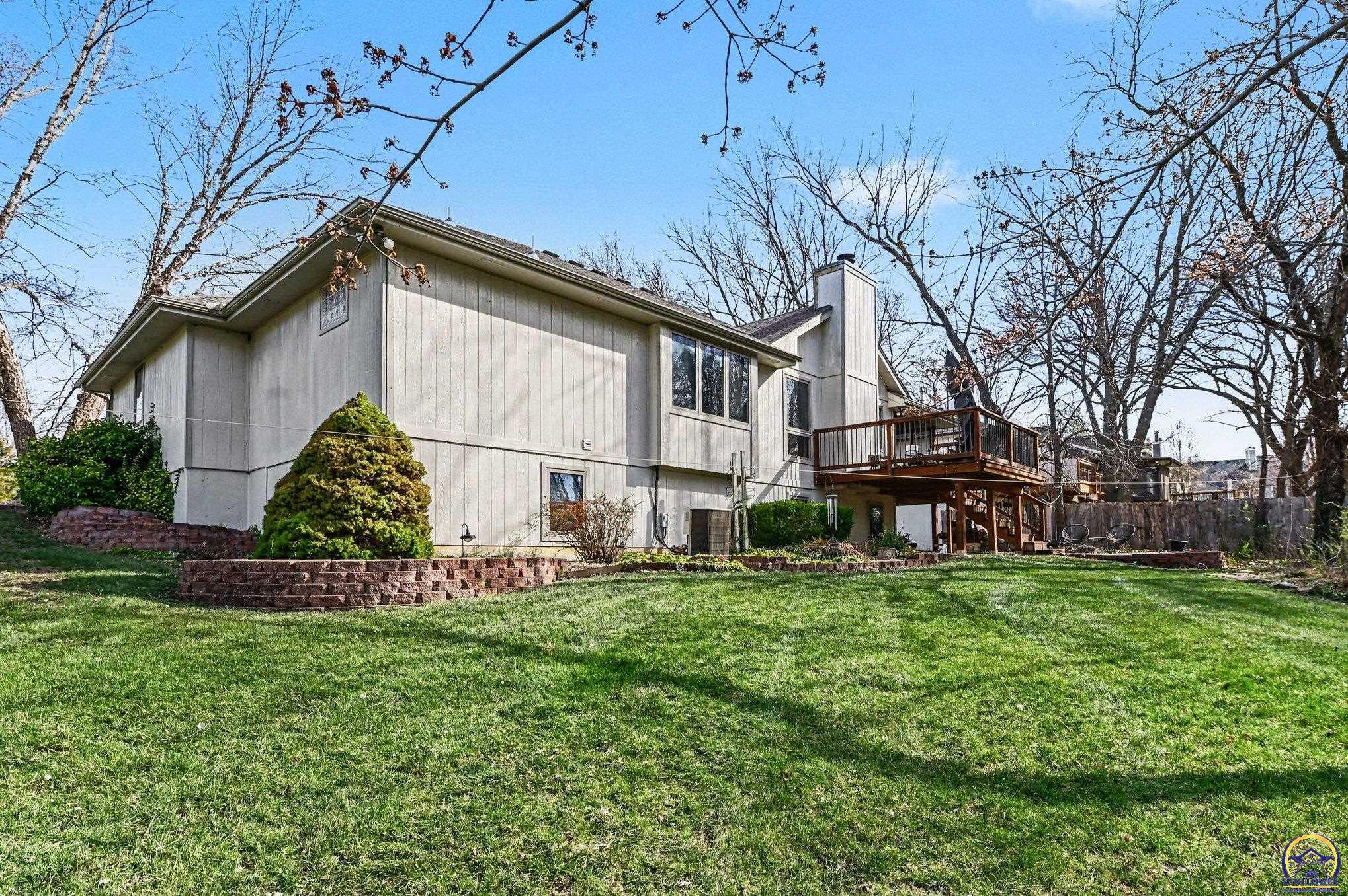 6033 Southwest 39th Street Topeka, KS 66610 - Photo 31 of 36