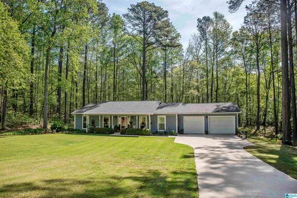 $320,000 | 2114 Oliver Avenue, Alexander City, AL 35010