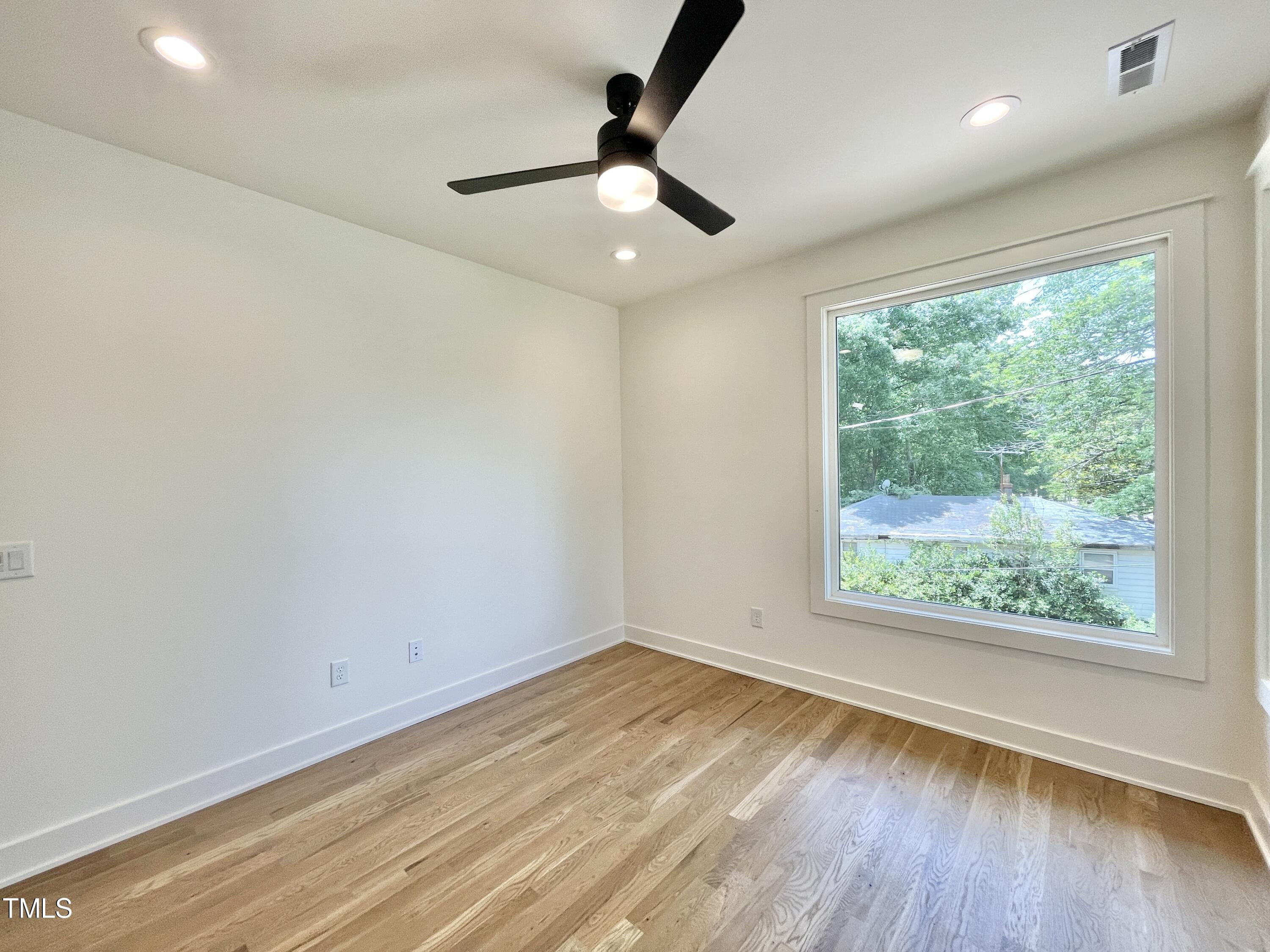 506 Ferrell Street Cary, NC 27513 - Photo 26 of 32 IMG_1012