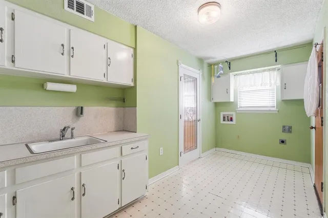 $365,000 | 905 Daventry Drive, Garland, TX 75040