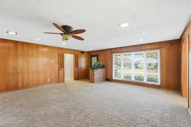 $365,000 | 905 Daventry Drive, Garland, TX 75040