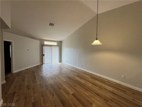 $1,695 | 3400 Wexford Lane, Unit 102, Las Vegas, NV 89129