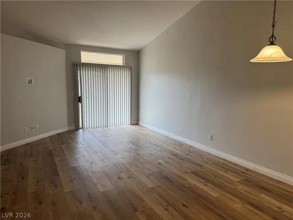 $1,695 | 3400 Wexford Lane, Unit 102, Las Vegas, NV 89129