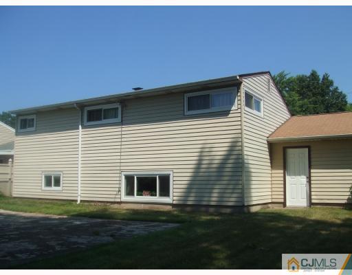 27 Westminster Road Colonia, NJ 07067 - Photo 7 of 8