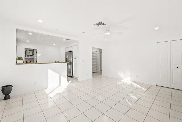 $3,700 | 17 Fayette Drive, Ocean Ridge, FL 33435