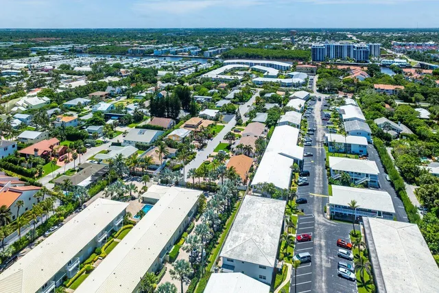 $3,700 | 17 Fayette Drive, Ocean Ridge, FL 33435