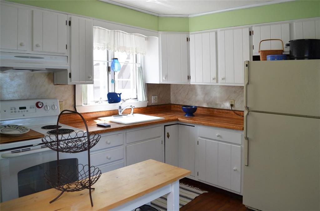 7 Enterprise Way New Harbor, ME 04554 - Photo 4 of 17 Photo