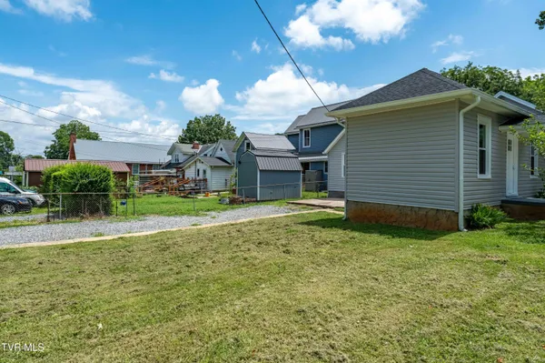 $359,500 | 1007 Spring Street, Johnson City, TN 37604