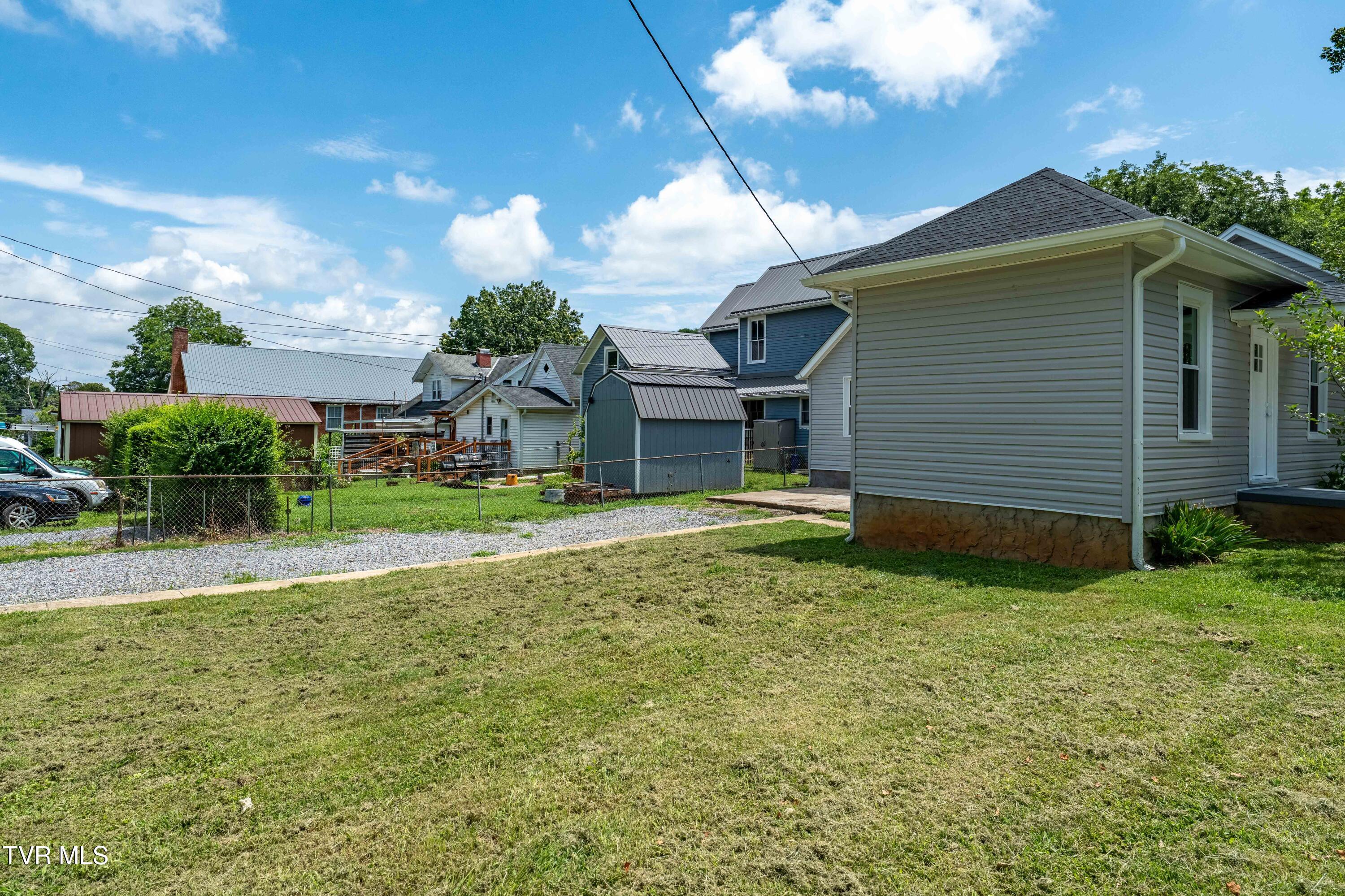 1007 Spring Street Johnson City, TN 37604 - Photo 14 of 45 1007 Spring St-8