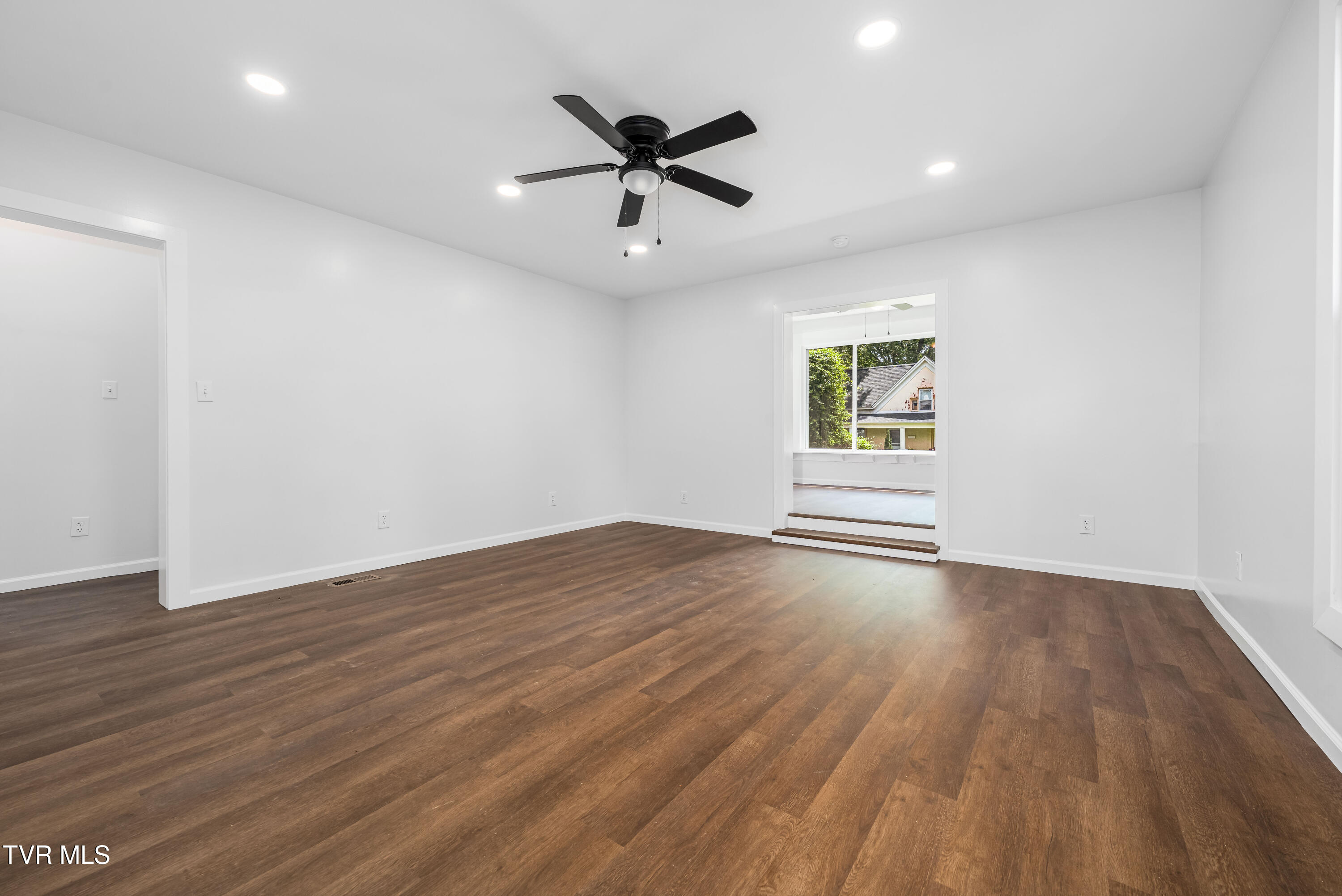 1007 Spring Street Johnson City, TN 37604 - Photo 21 of 45 1007 Spring St-17